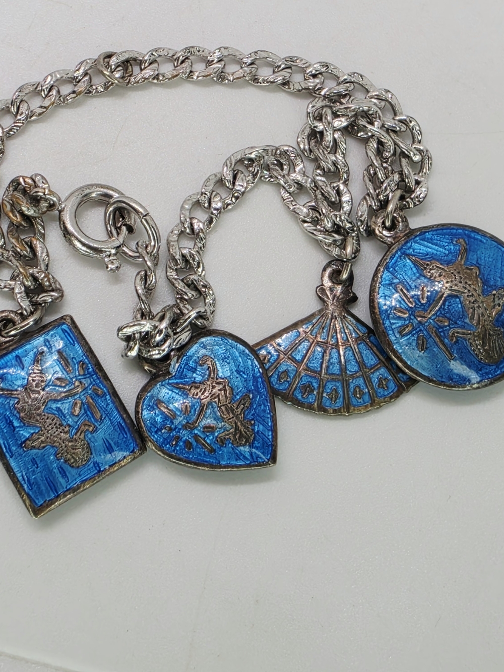 Vtg Siam Sterling Silver Bright Blue Guilloche Enamel Puffy Heart Charm Bracelet